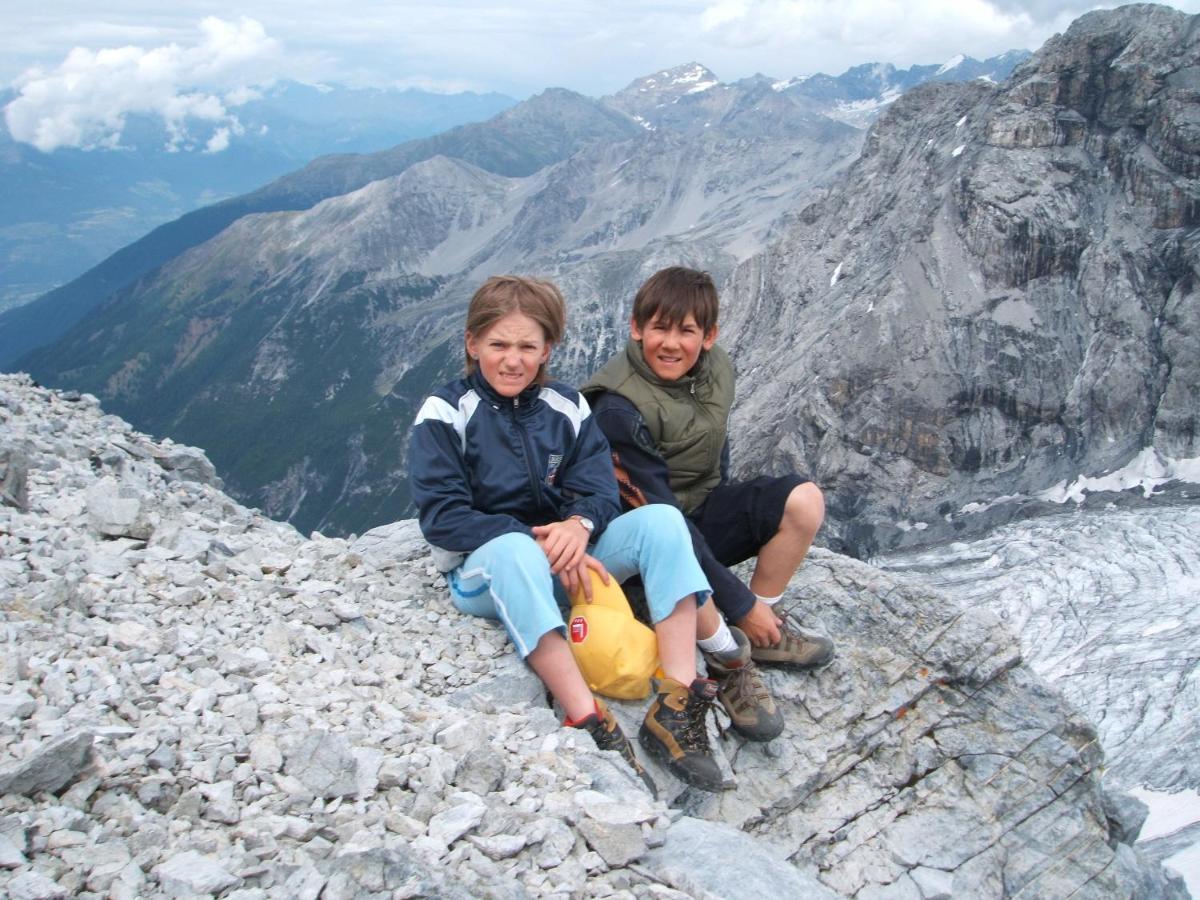 Albergo Stelvio บอร์มิโอ ภายนอก รูปภาพ