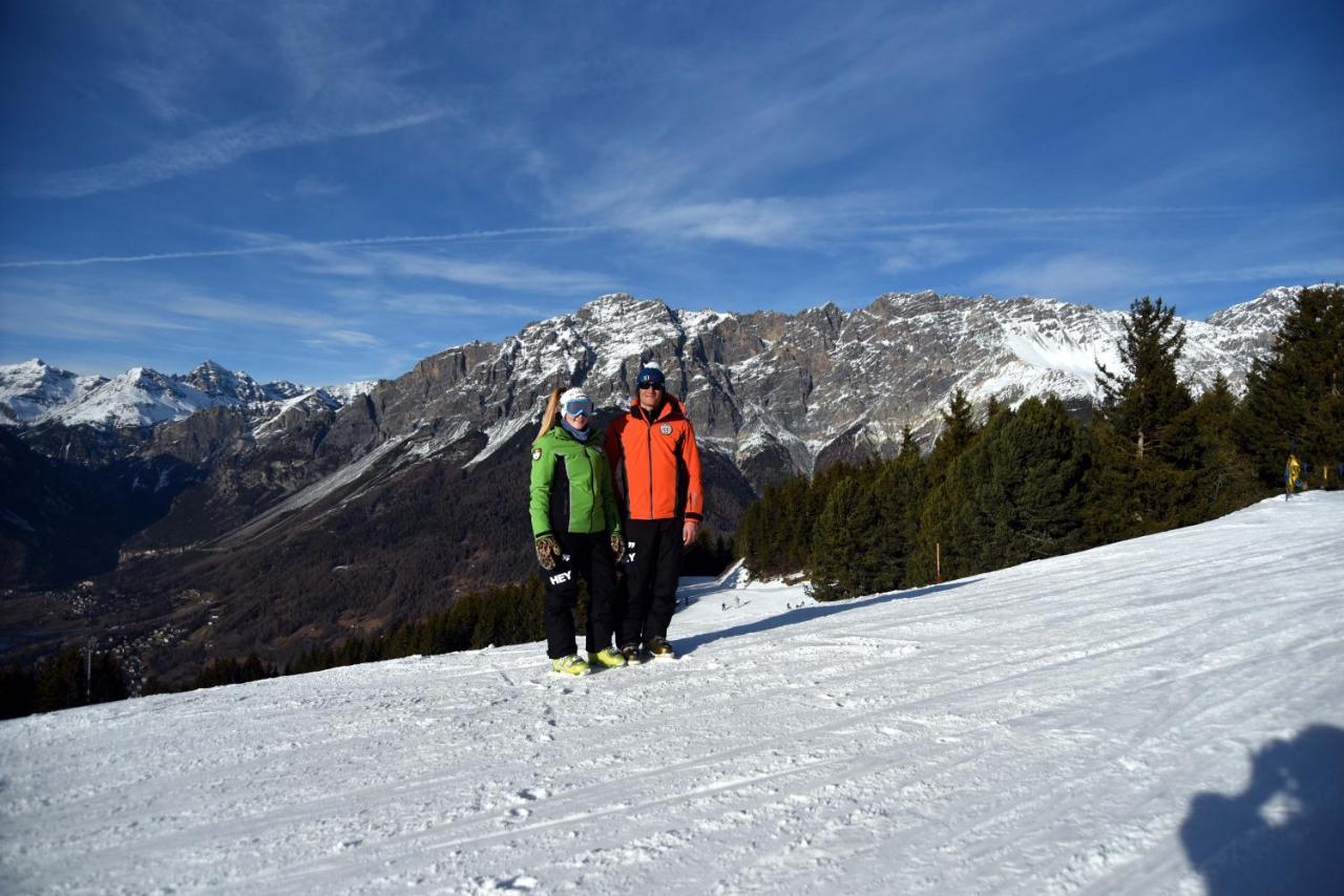 Albergo Stelvio บอร์มิโอ ภายนอก รูปภาพ
