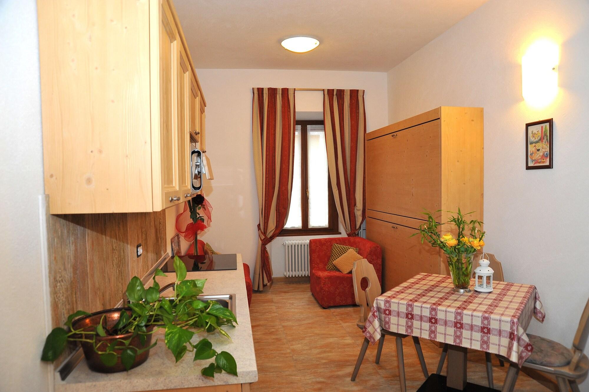 Albergo Stelvio บอร์มิโอ ภายนอก รูปภาพ